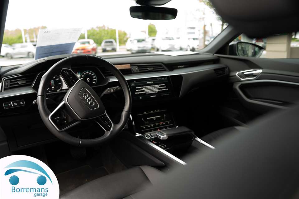 Audi e-tron - Imagem 13