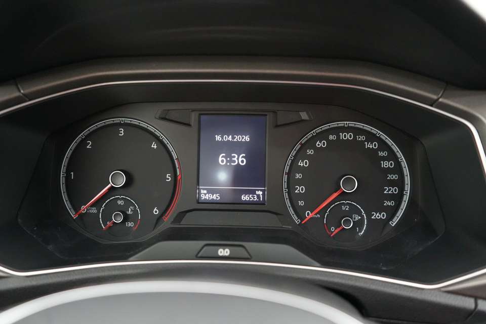 Volkswagen T-Roc - Imagem 7