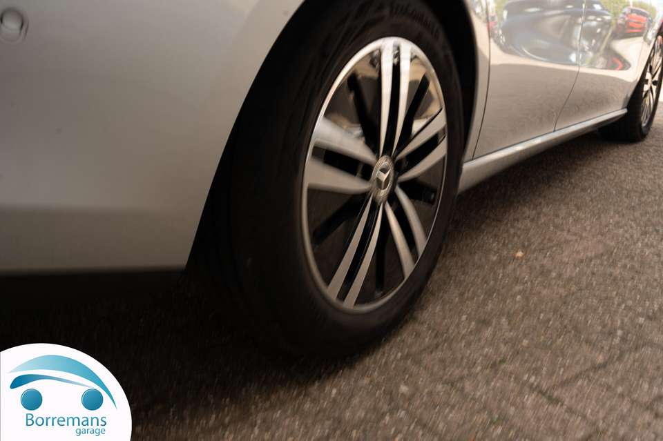 Mercedes-Benz CLA 180 - Imagem 10