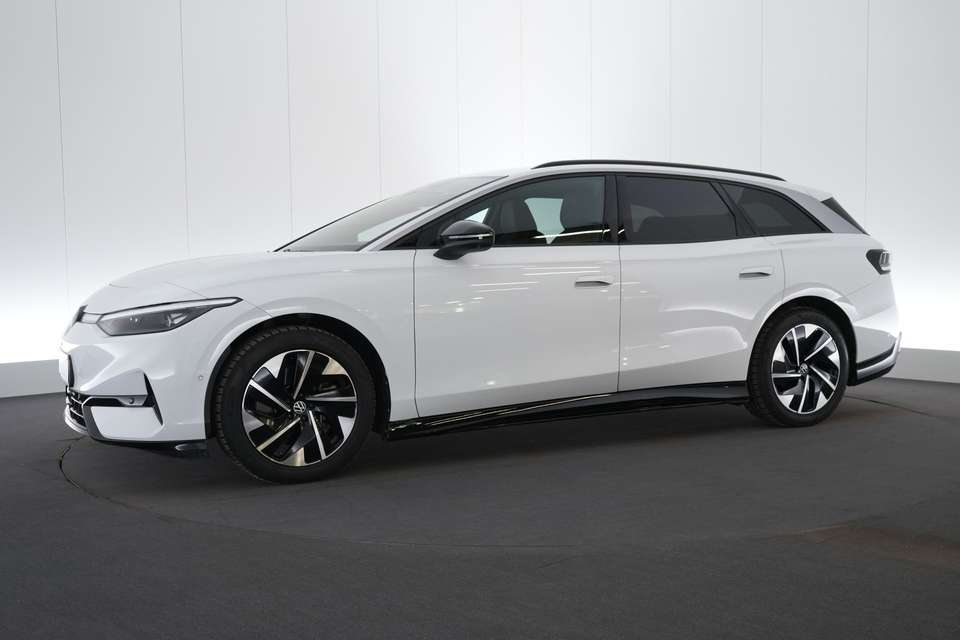 Volkswagen Golf Variant - Imagem 5