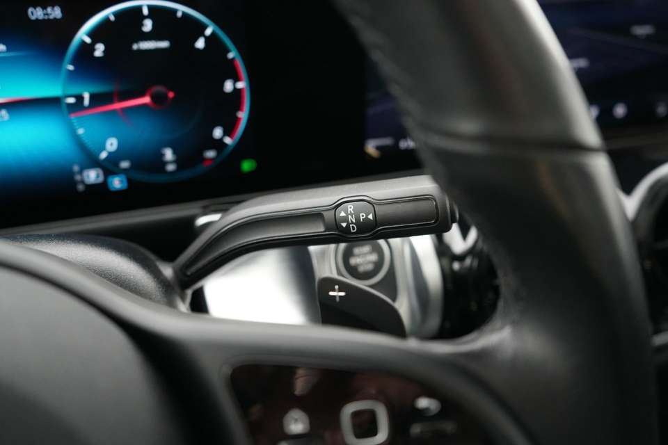 Mercedes-Benz GLB 200 - Imagem 9