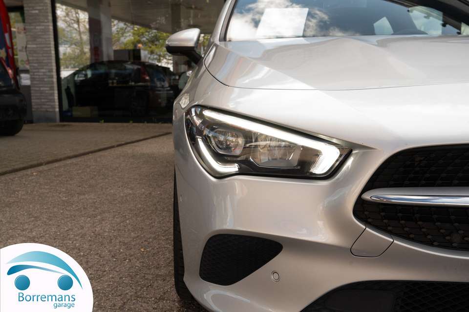 Mercedes-Benz CLA 180 - Imagem 12