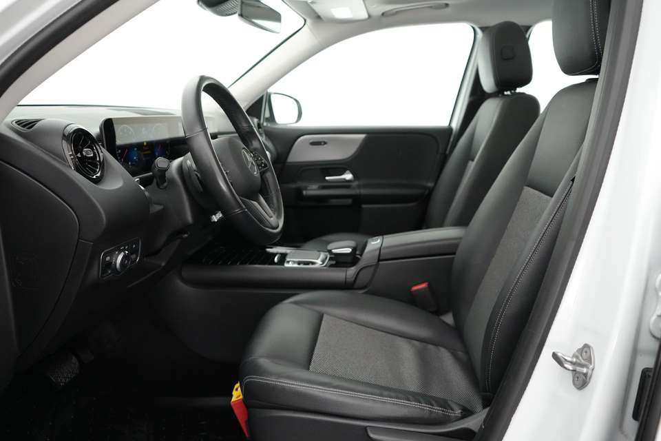 Mercedes-Benz GLB 200 - Imagem 10