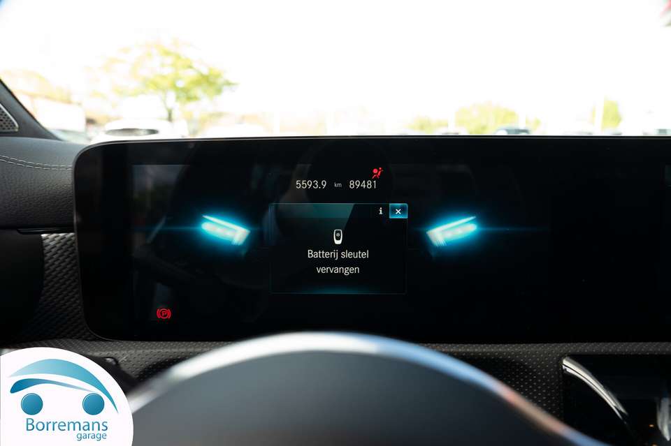 Mercedes-Benz CLA 180 - Imagem 15