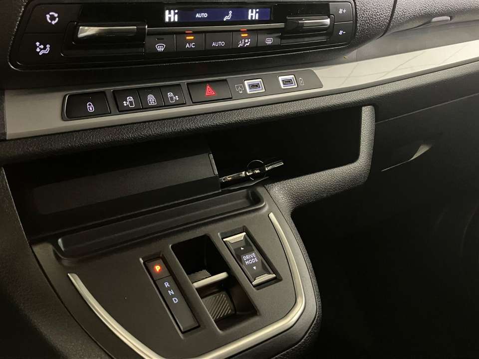 Citroen Spacetourer - Imagem 12