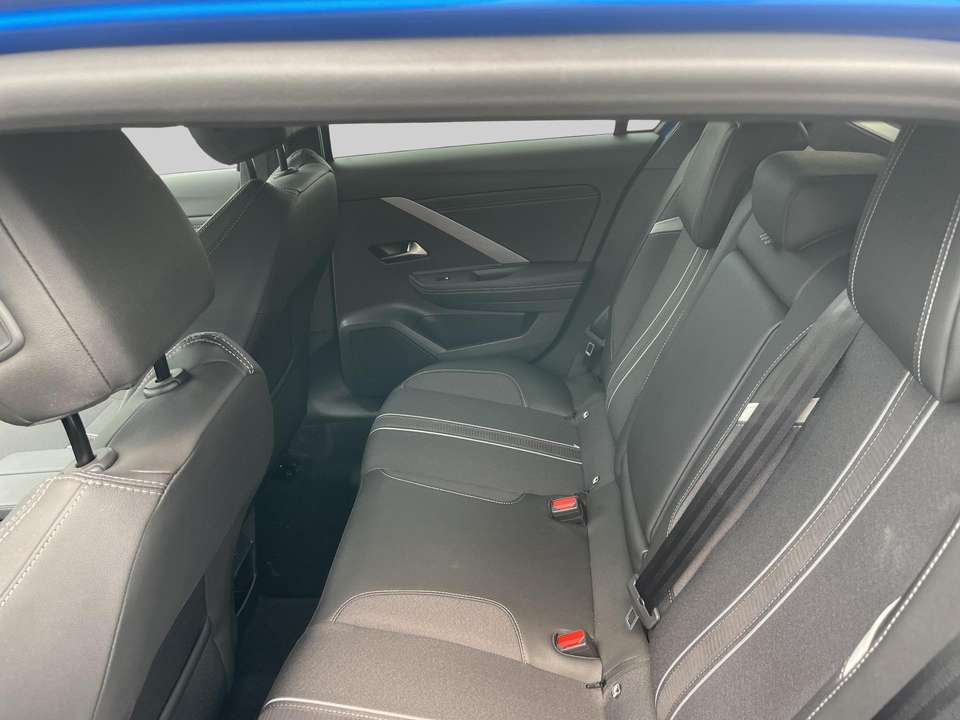 Opel Astra - Imagem 6