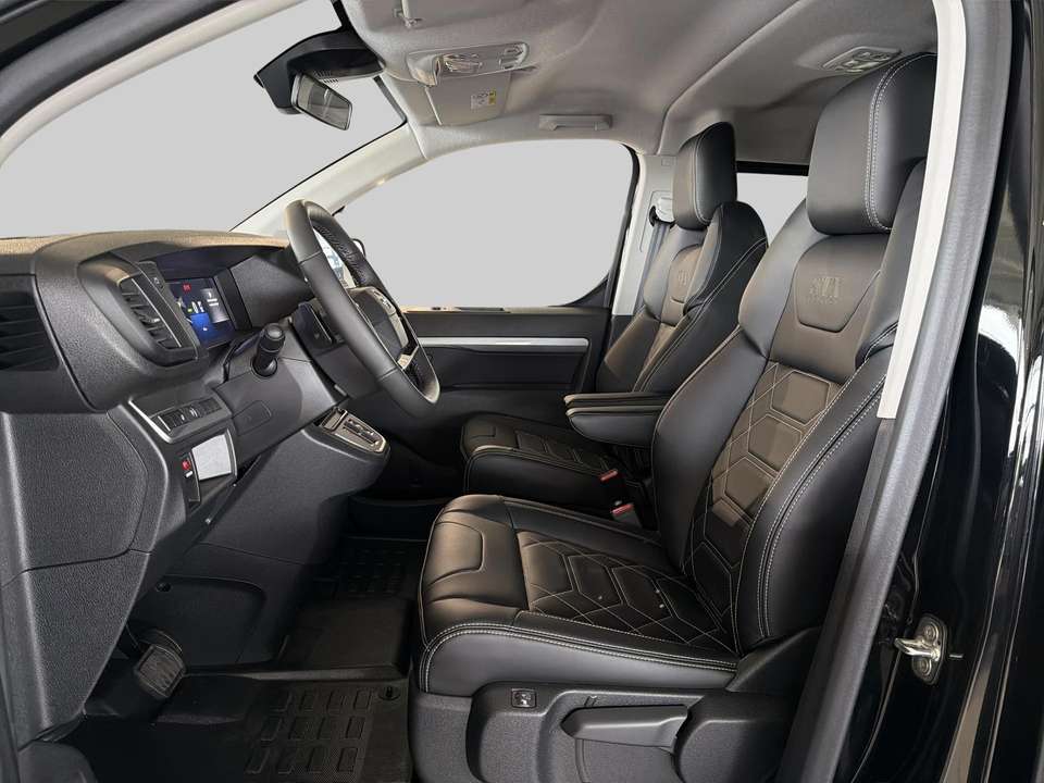 Opel Vivaro-e - Imagem 13