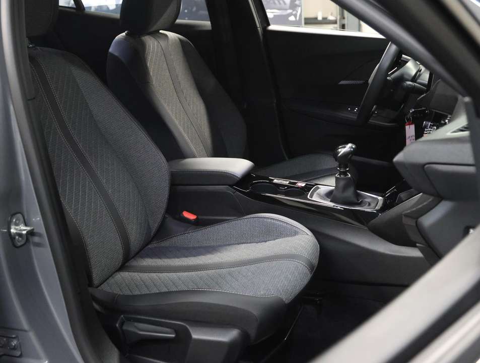 Peugeot 2008 - Imagem 10