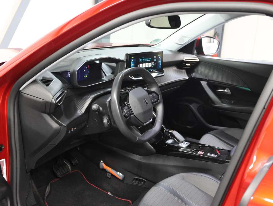 Peugeot e-2008 - Imagem 11