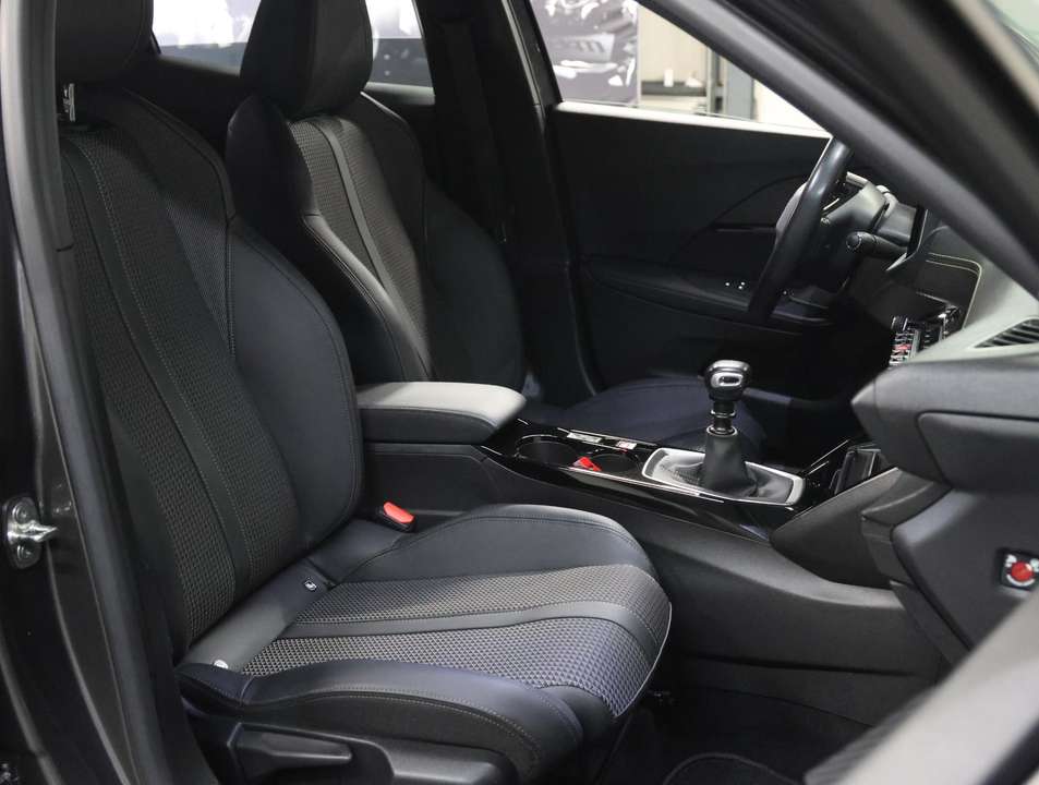 Peugeot 2008 - Imagem 10