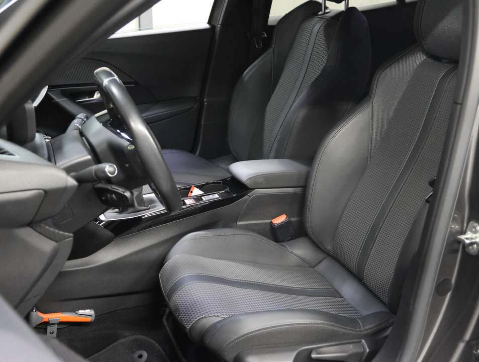 Peugeot 2008 - Imagem 12