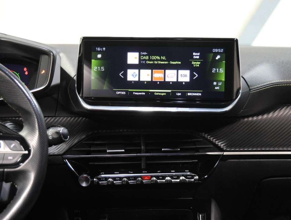 Peugeot 2008 - Imagem 14