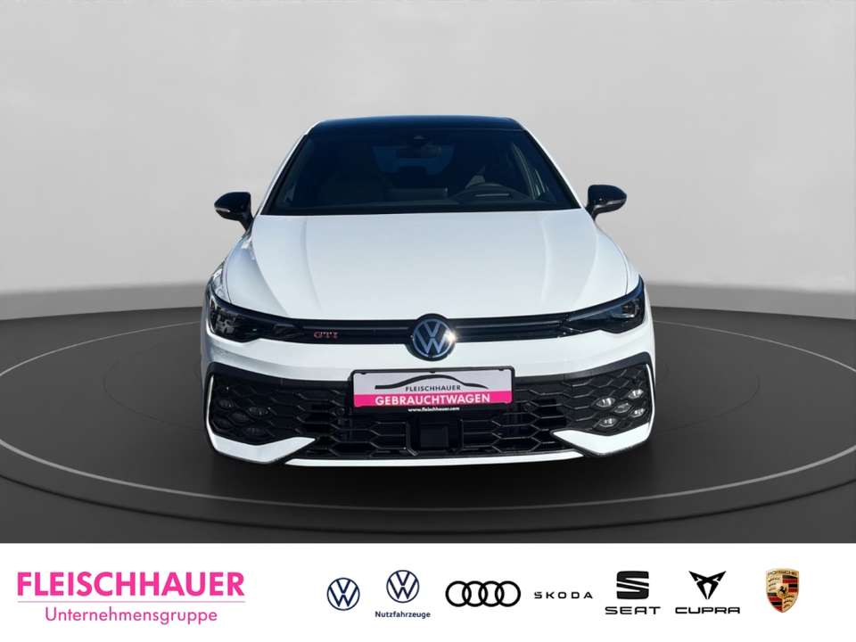 Volkswagen Golf GTI - Imagem 2