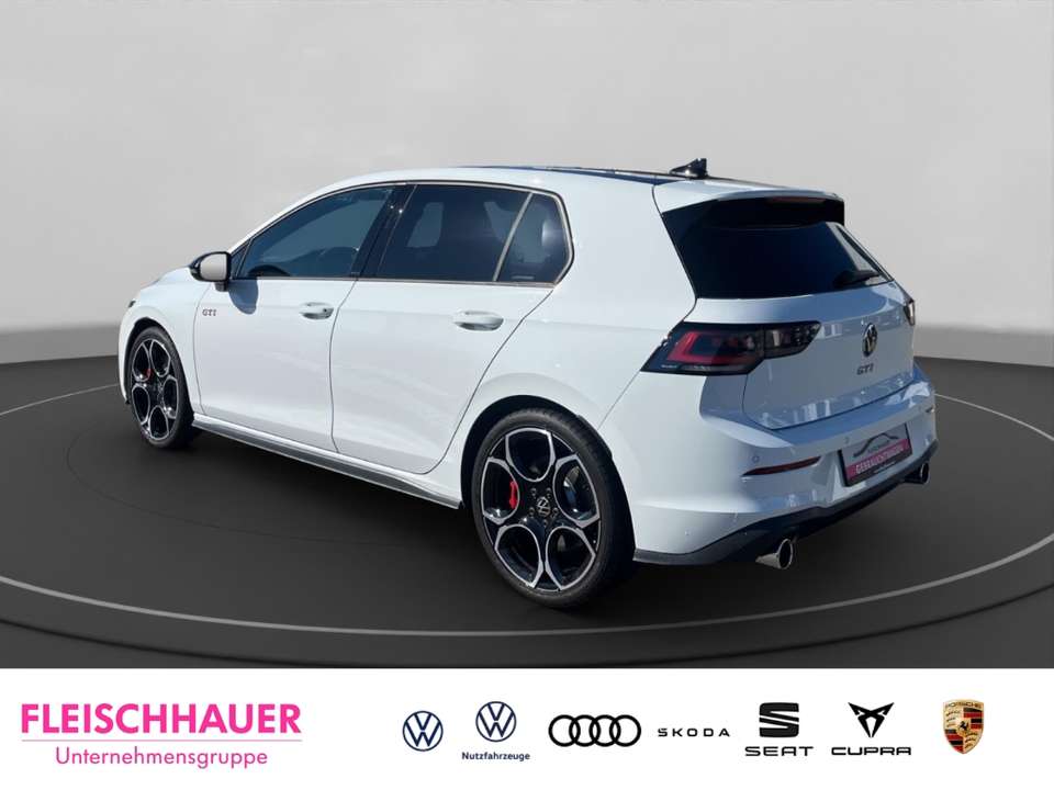 Volkswagen Golf GTI - Imagem 4