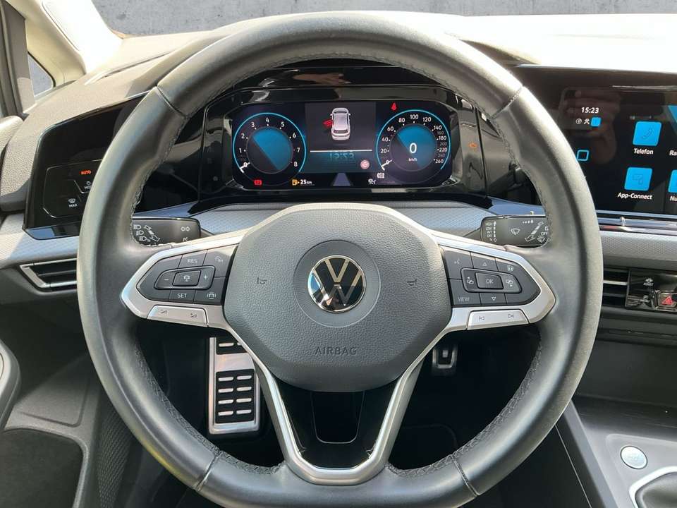 Volkswagen Golf - Imagem 10