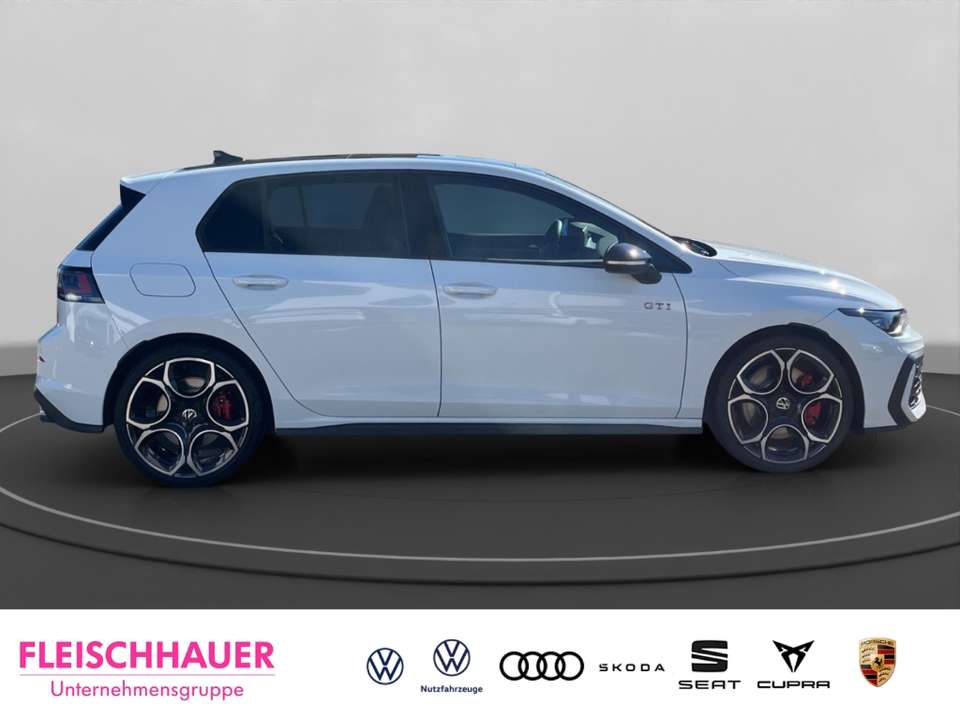 Volkswagen Golf GTI - Imagem 7