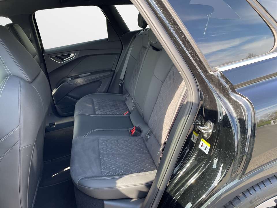 Audi Q4 e-tron - Imagem 12