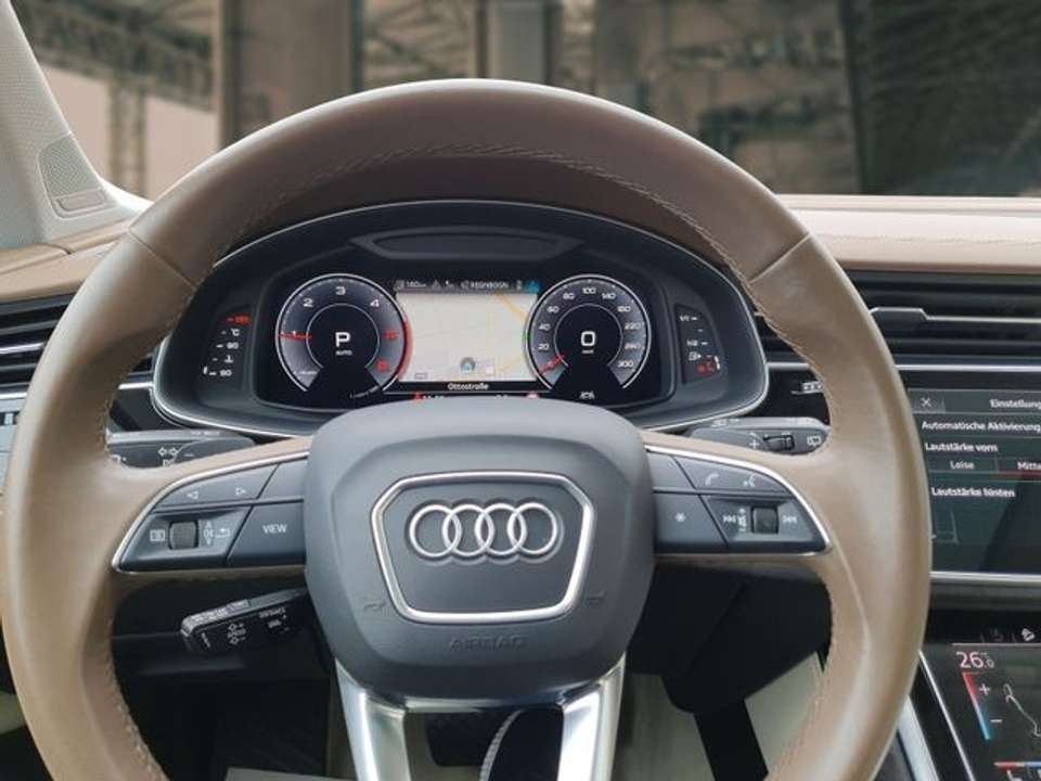 Audi Q7 - Imagem 11