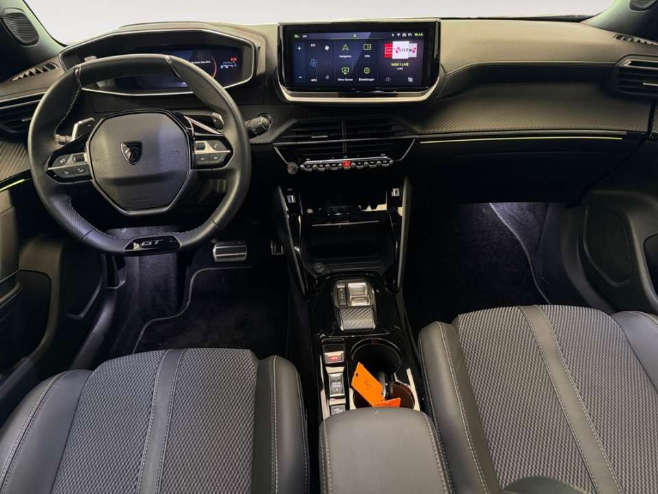 Peugeot 2008 - Imagem 12