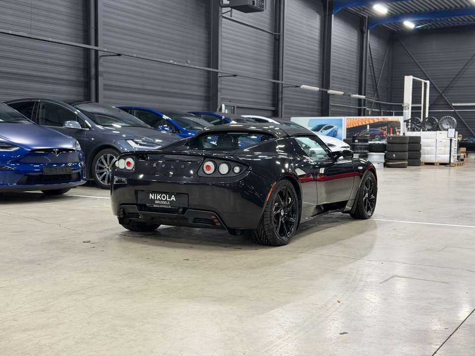 Tesla Roadster - Imagem 5