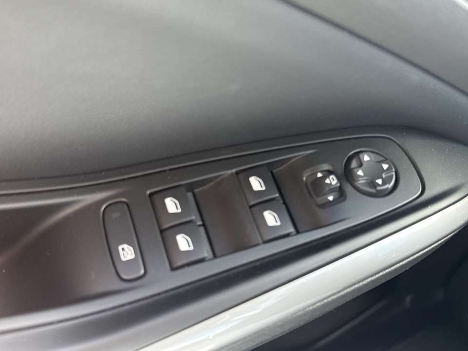 Opel Grandland - Imagem 13