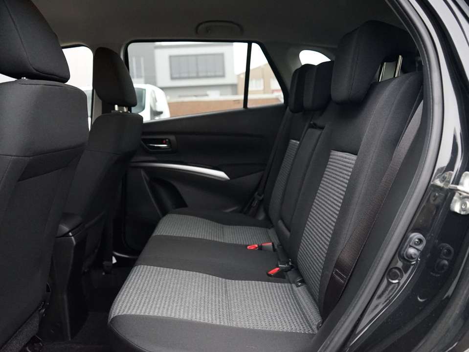 Suzuki S-Cross - Imagem 12