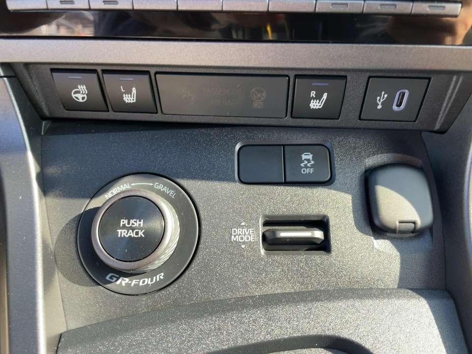 Toyota Yaris - Imagem 14