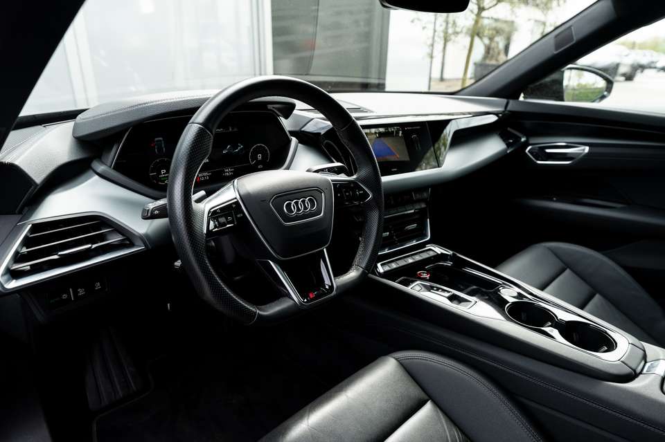 Audi e-tron GT - Imagem 11