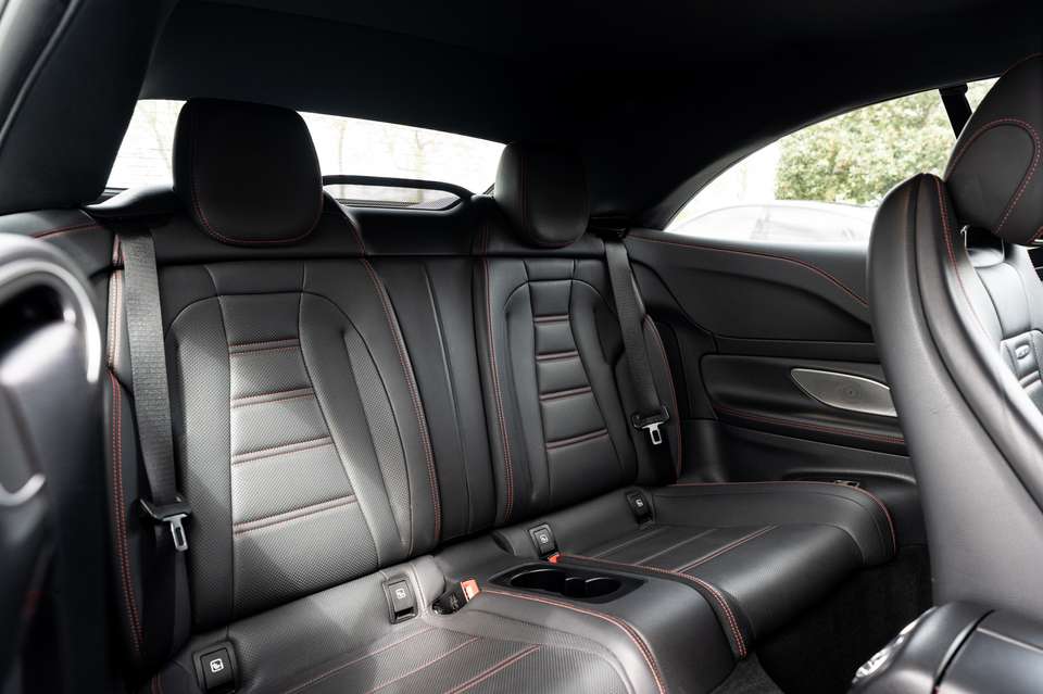 Mercedes-Benz E 53 AMG - Imagem 13