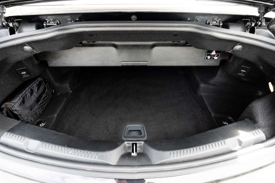 Mercedes-Benz E 53 AMG - Imagem 14