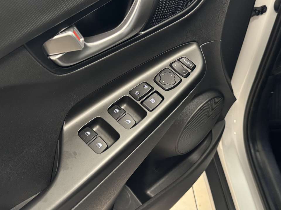 Hyundai KONA - Imagem 12