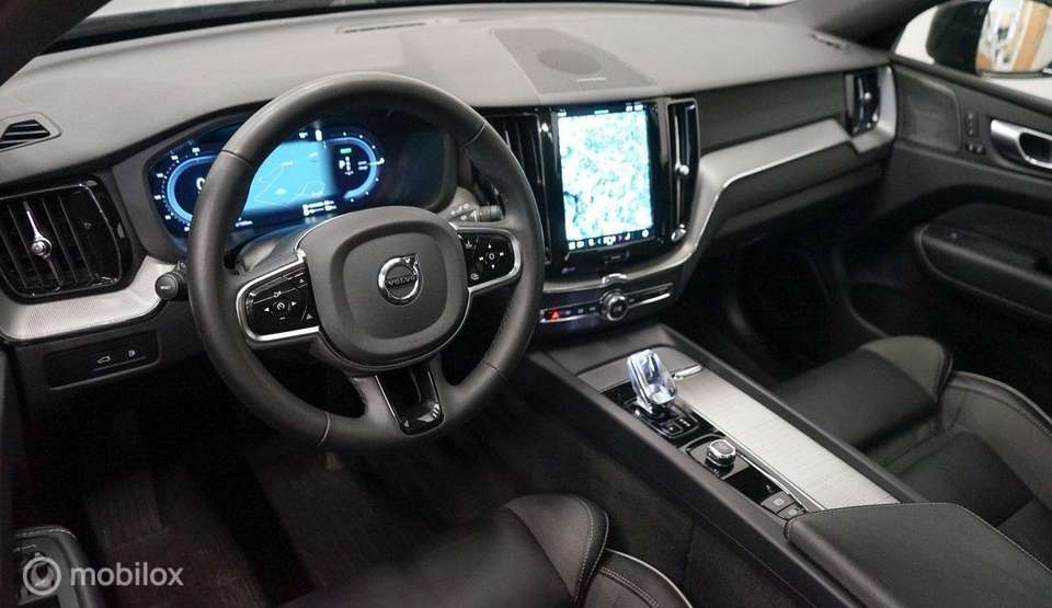 Volvo XC60 - Imagem 2