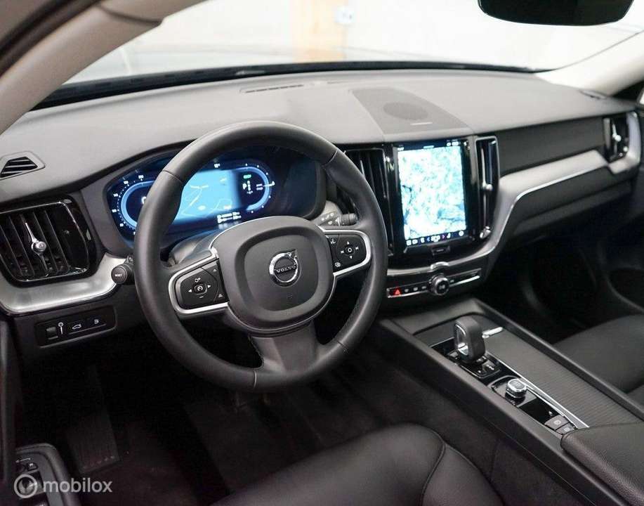 Volvo XC60 - Imagem 2