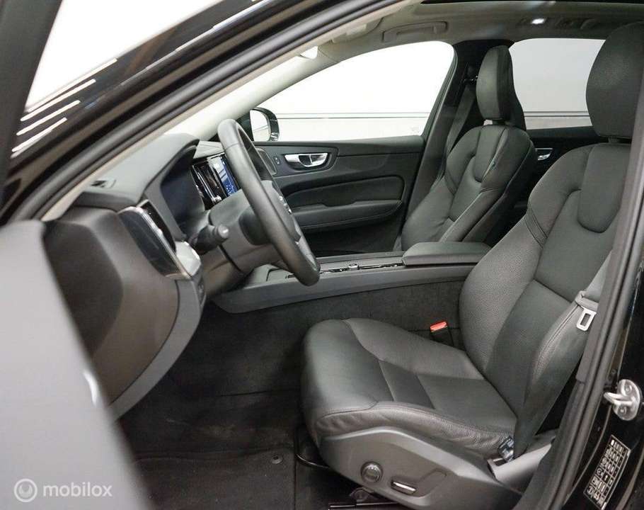 Volvo XC60 - Imagem 9