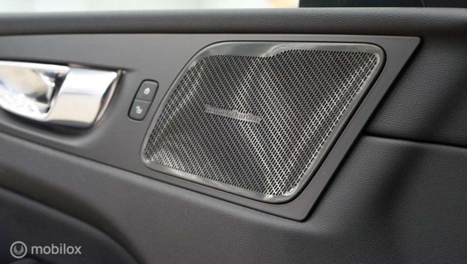 Volvo XC60 - Imagem 11