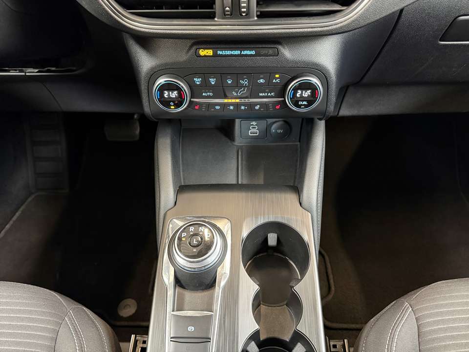 Ford Kuga - Imagem 8