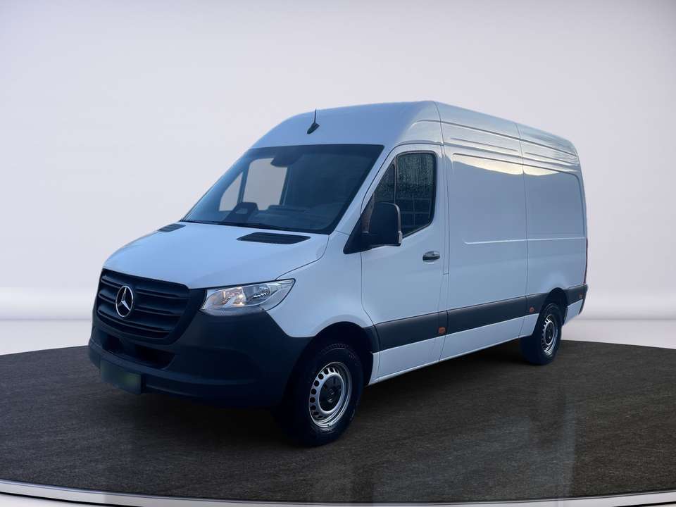 Mercedes-Benz Sprinter - Imagem 2