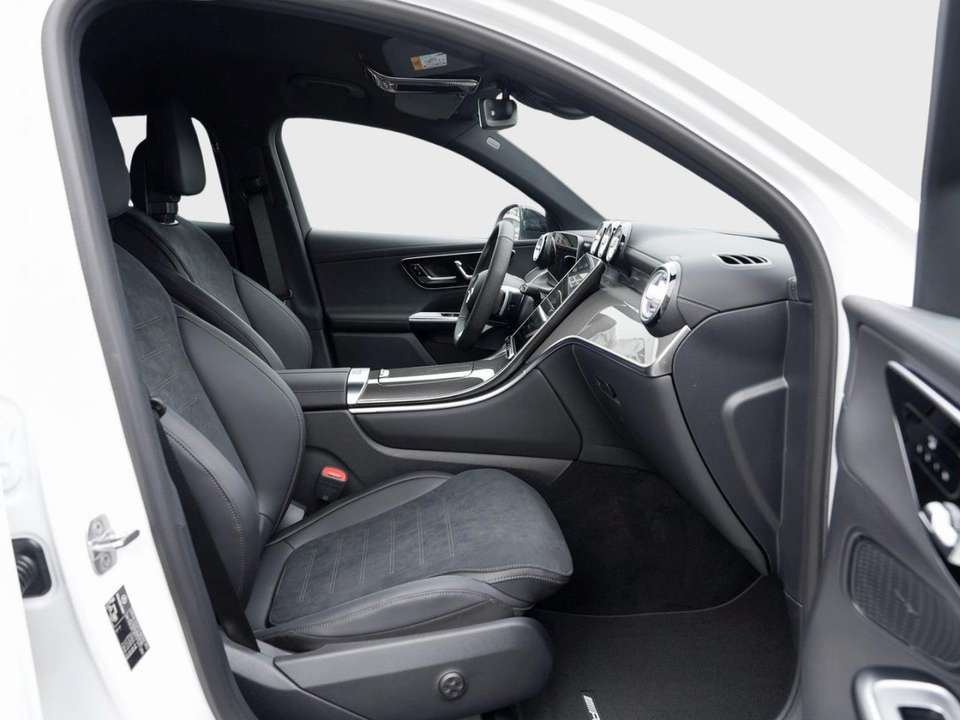 Mercedes-Benz GLC 200 - Imagem 9