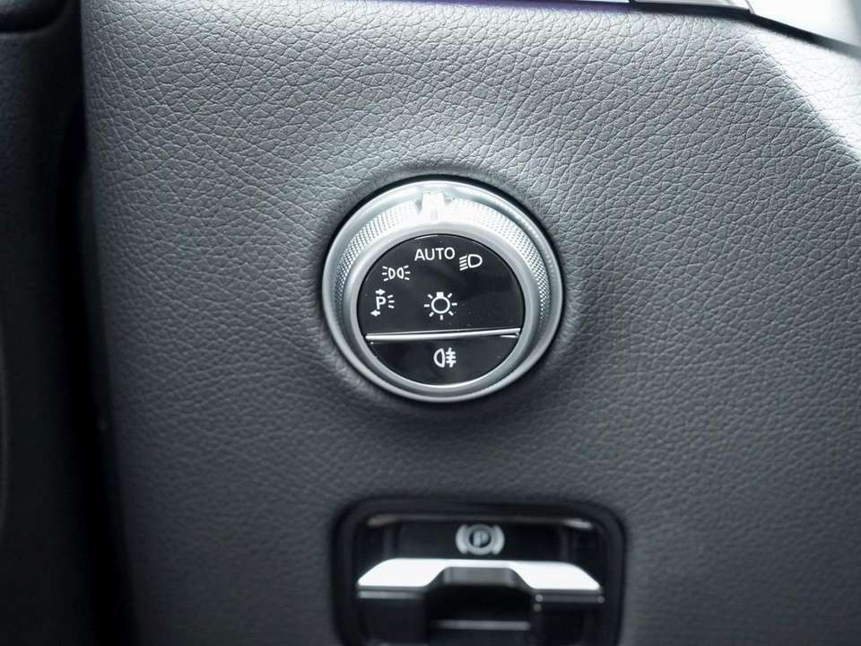 Mercedes-Benz GLC 200 - Imagem 10