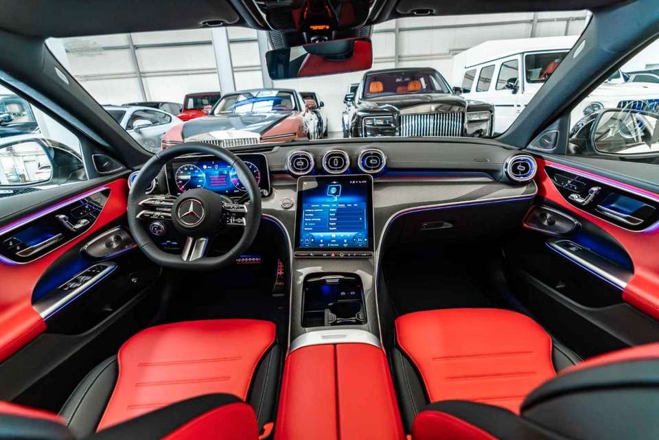 Mercedes-Benz C 300 - Imagem 3