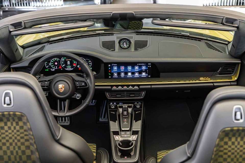 Porsche 992 - Imagem 11