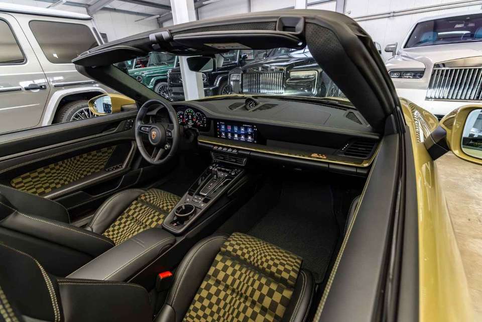 Porsche 992 - Imagem 12