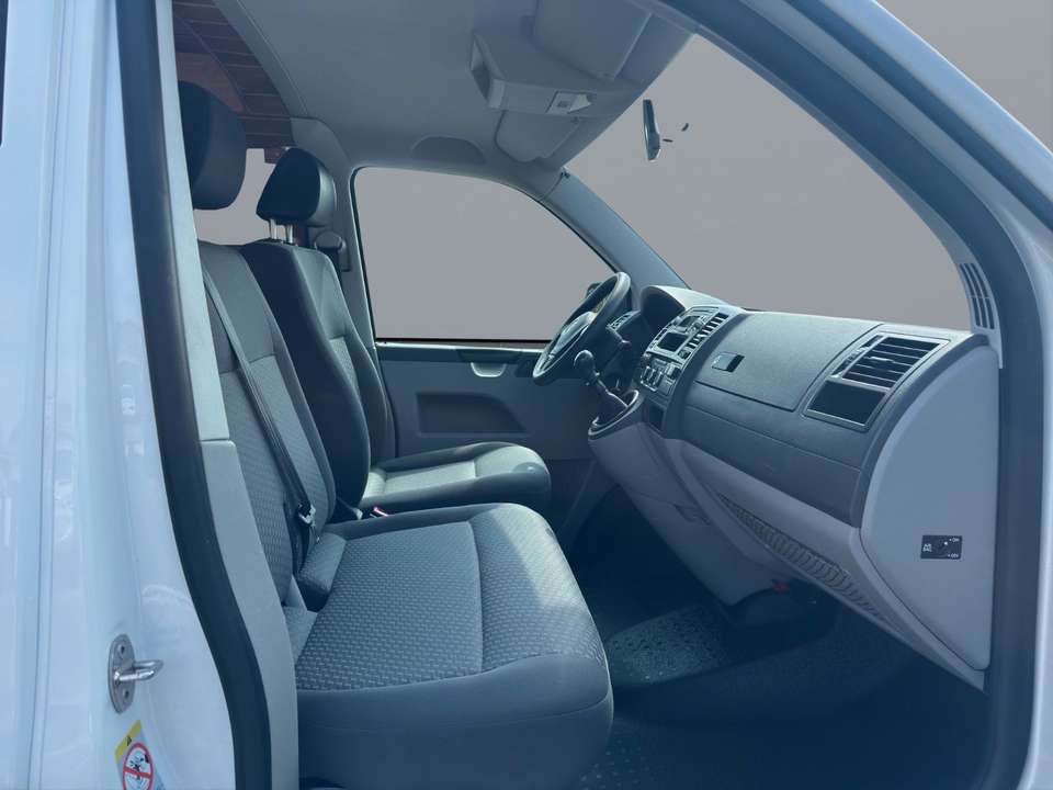 Volkswagen T5 Transporter - Imagem 14