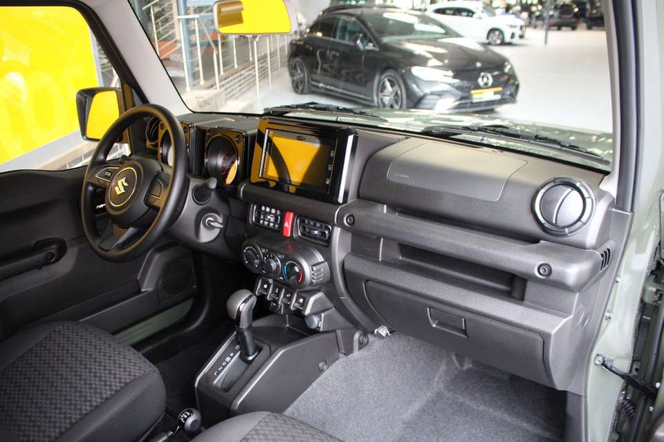 Suzuki Jimny - Imagem 4