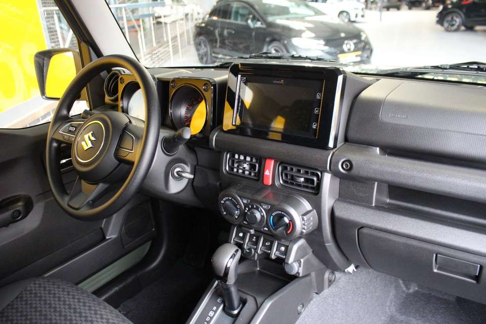 Suzuki Jimny - Imagem 5