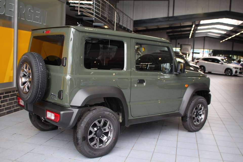 Suzuki Jimny - Imagem 6