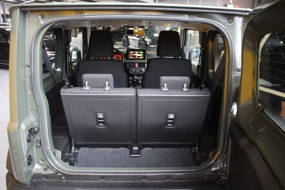 Suzuki Jimny - Imagem 12