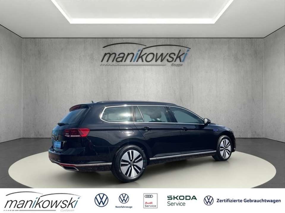 Volkswagen Passat Variant - Imagem 5