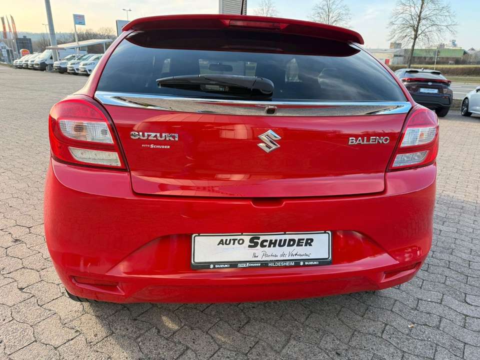 Suzuki Baleno - Imagem 4