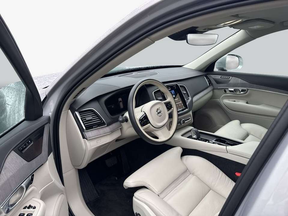 Volvo XC90 - Imagem 9